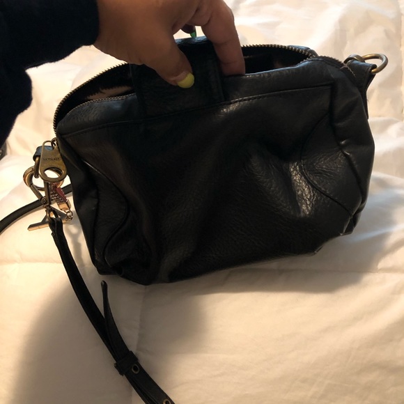 Small Mat & Nat purse - Picture 3 of 3